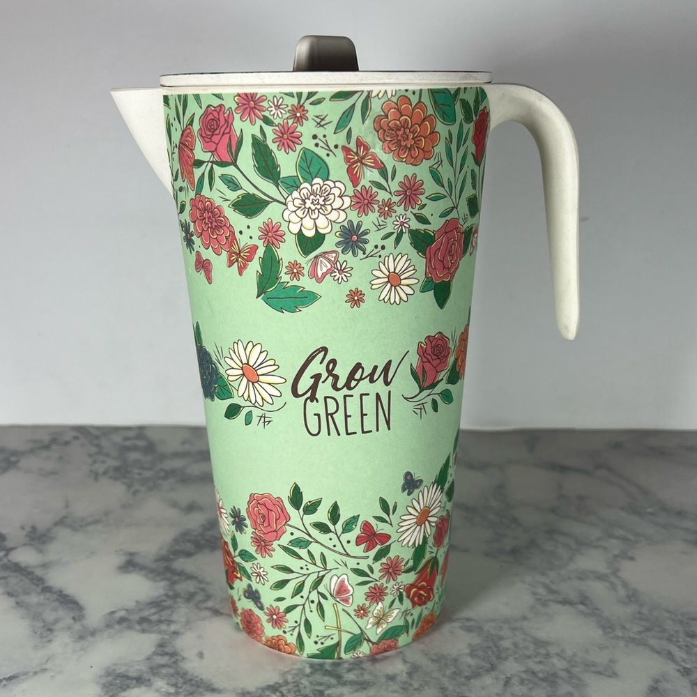 Disney Epcot Flower and Garden Festival 2022 Mickey Grow Green Pitcher New - Picture 2 of 10